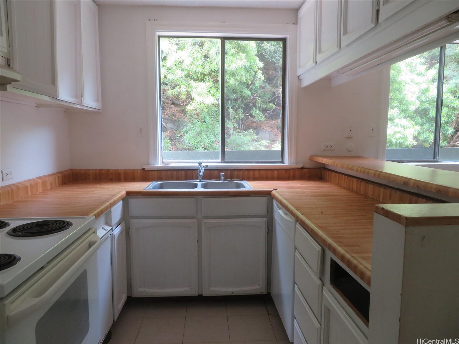 486 Kawaihae Street  Unit C