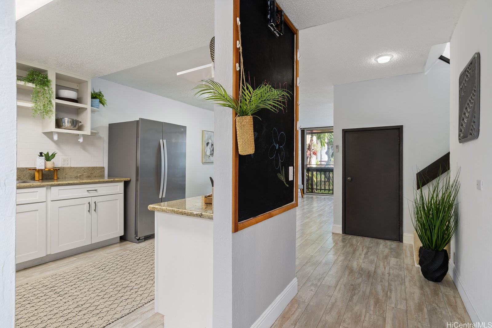 98-360 Koauka Loop  Unit 206