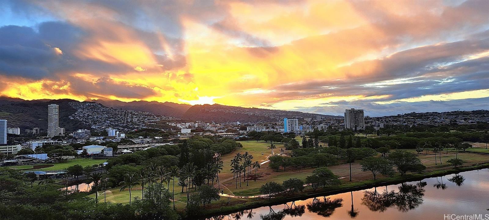 2233 Ala Wai Boulevard 11C