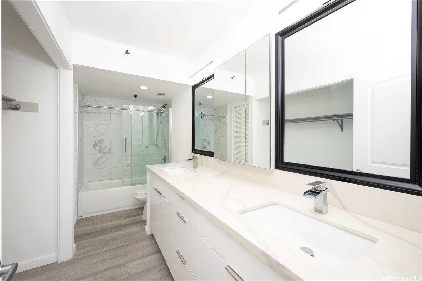2499 Kapiolani Boulevard  Unit 3507