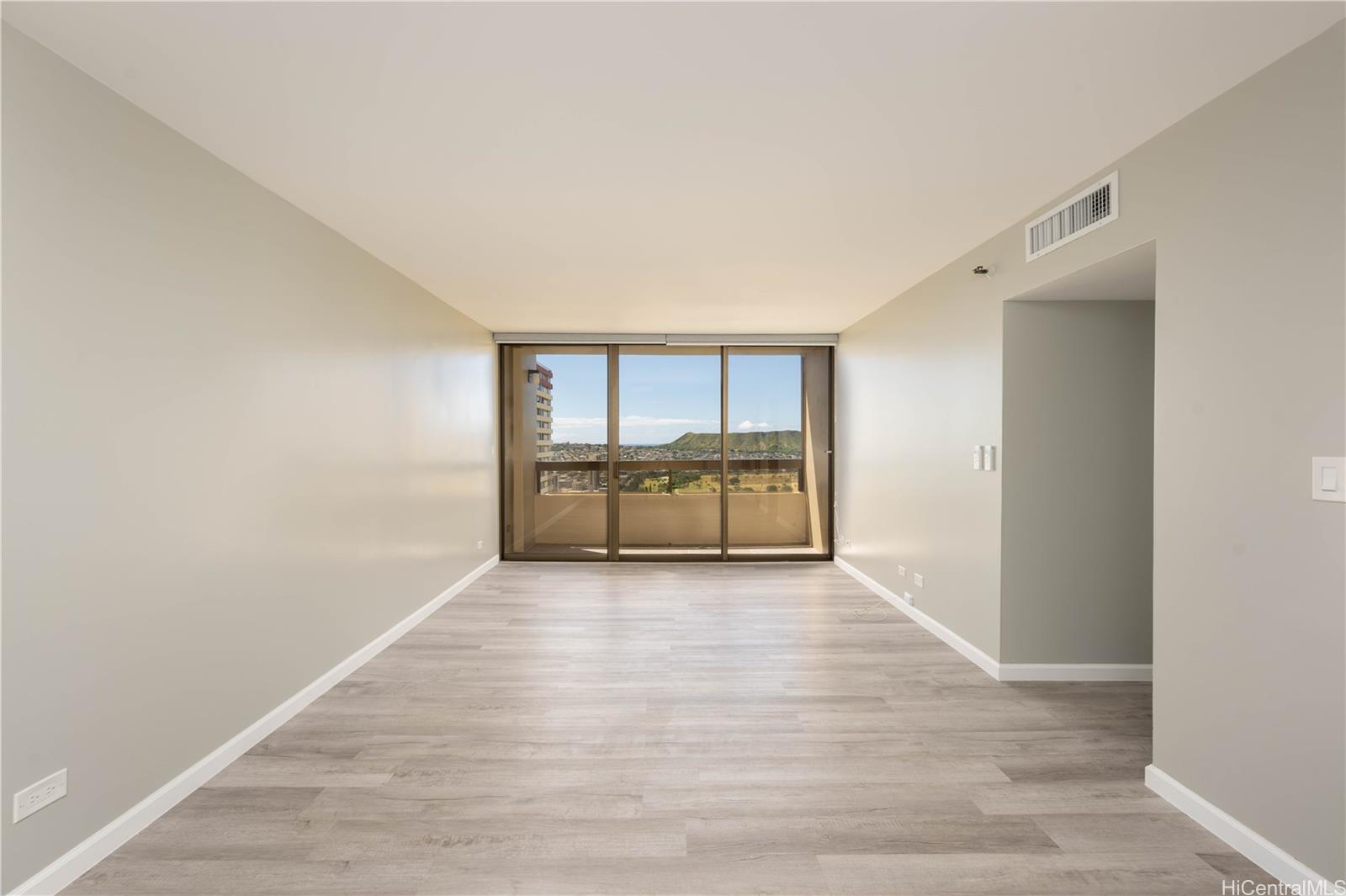2499 Kapiolani Boulevard  Unit 3507