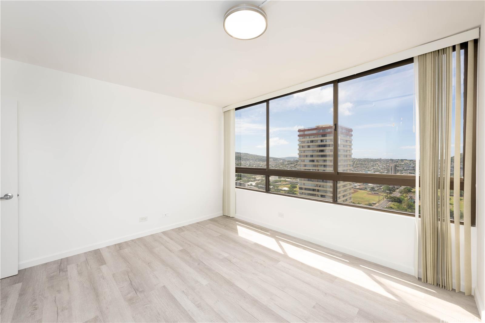 2499 Kapiolani Boulevard  Unit 3507