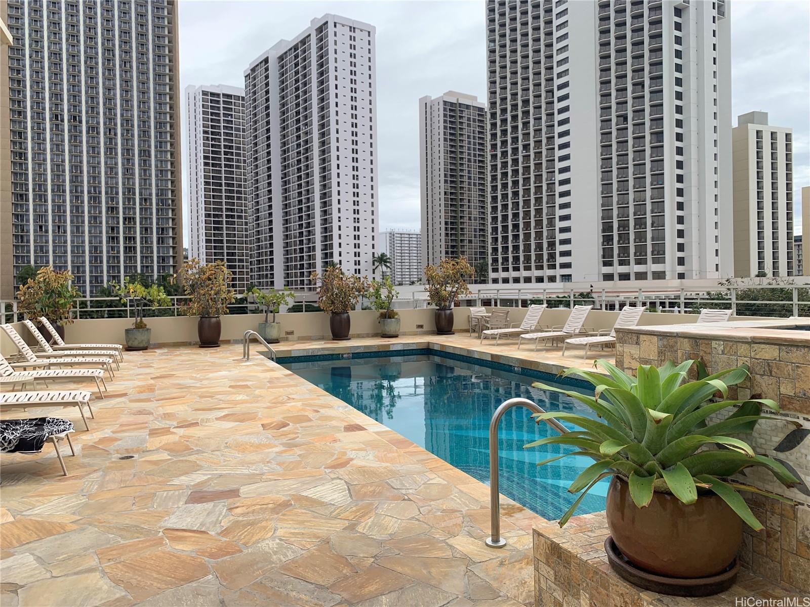 2500 Kalakaua Avenue  Unit 503