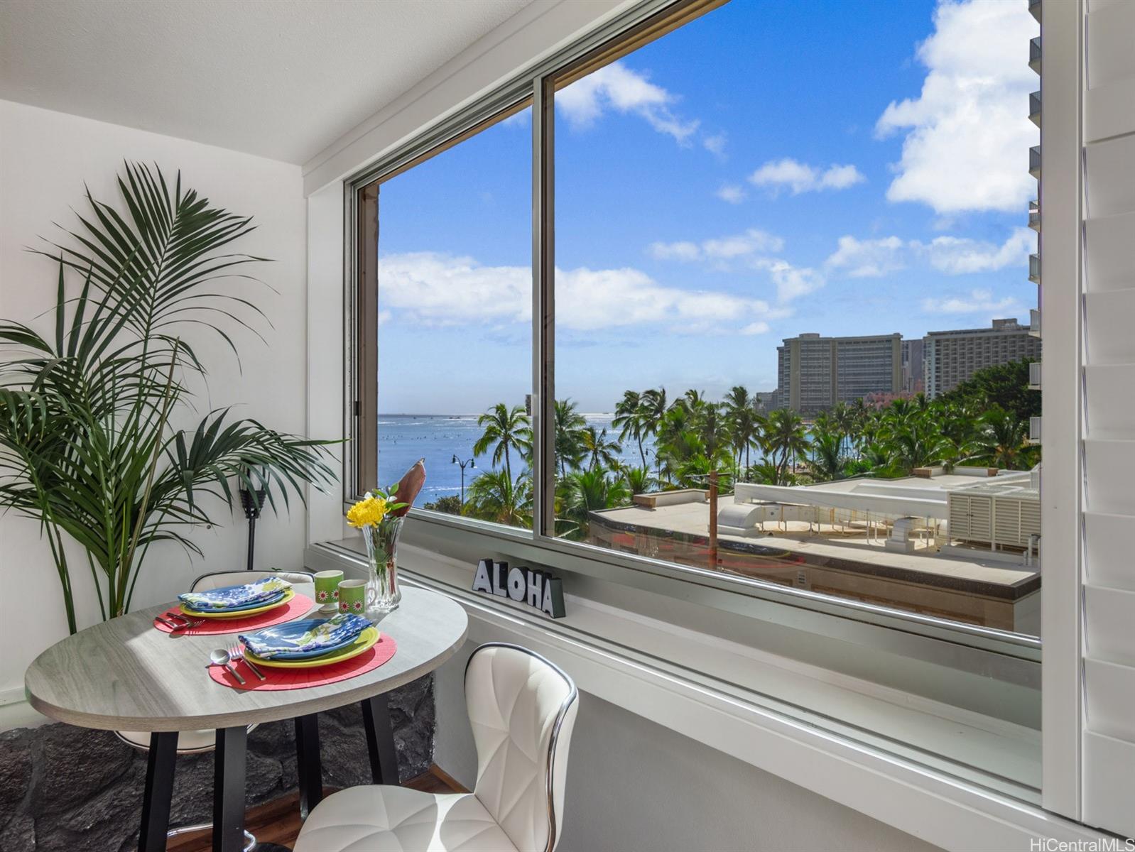 2500 Kalakaua Avenue  Unit 503