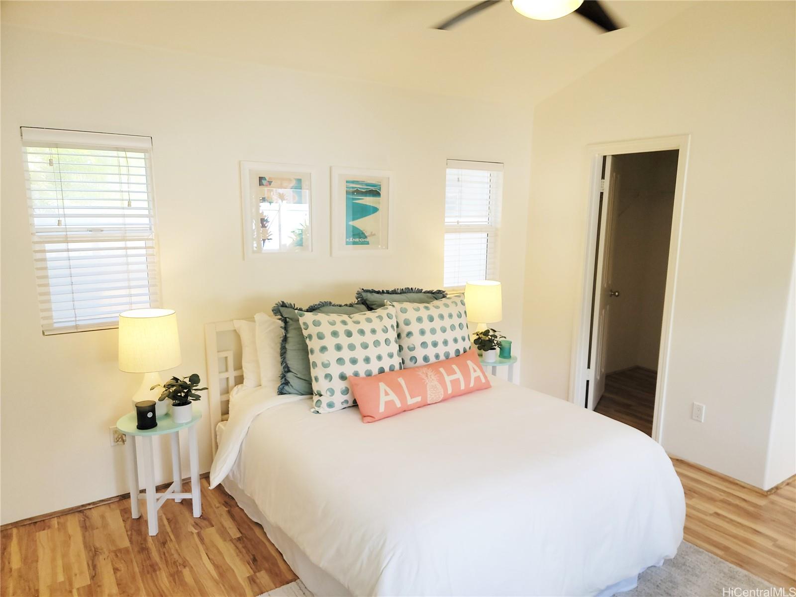 Photo 11 of 21