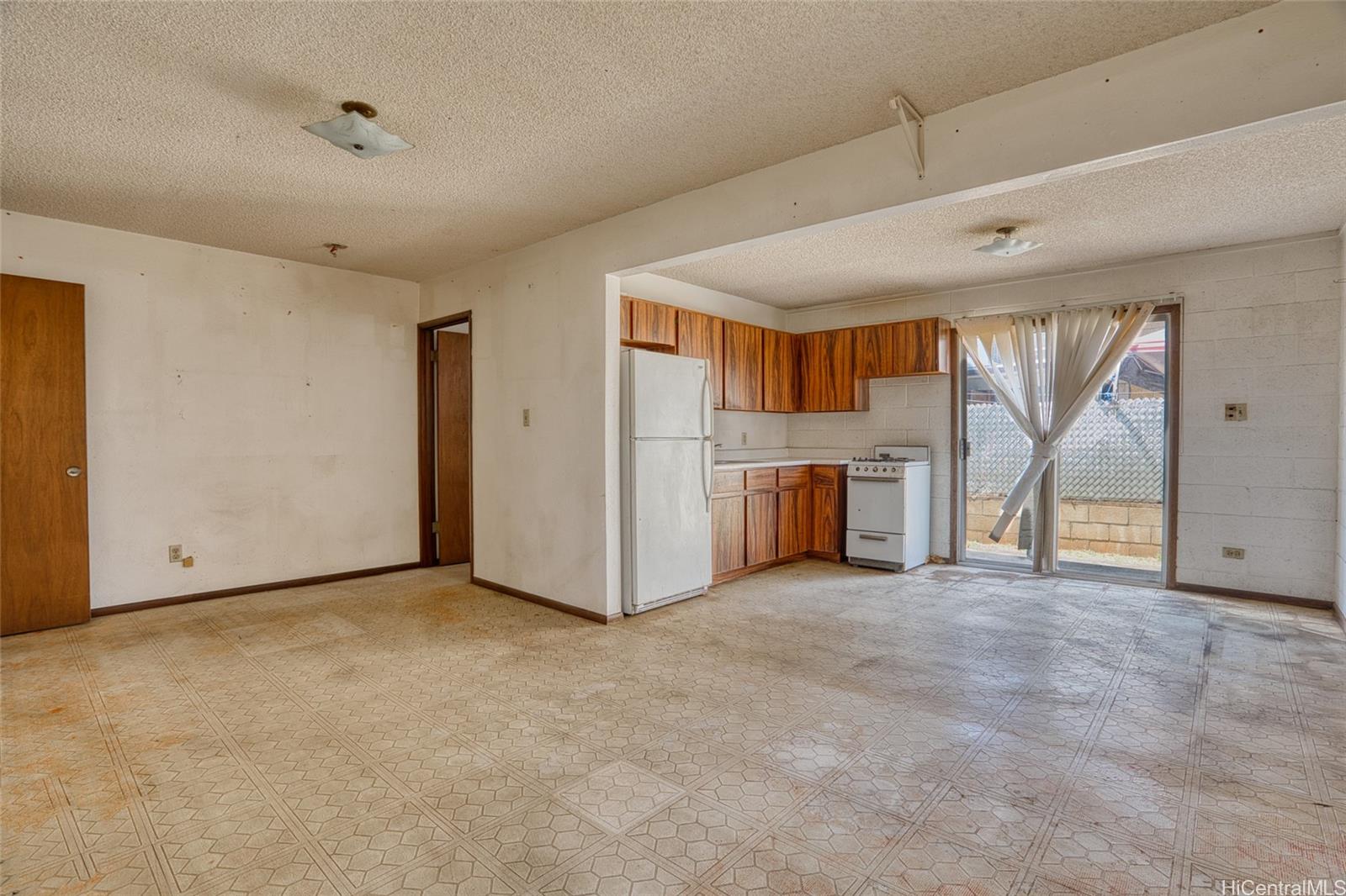 99-541 Ohekani Place