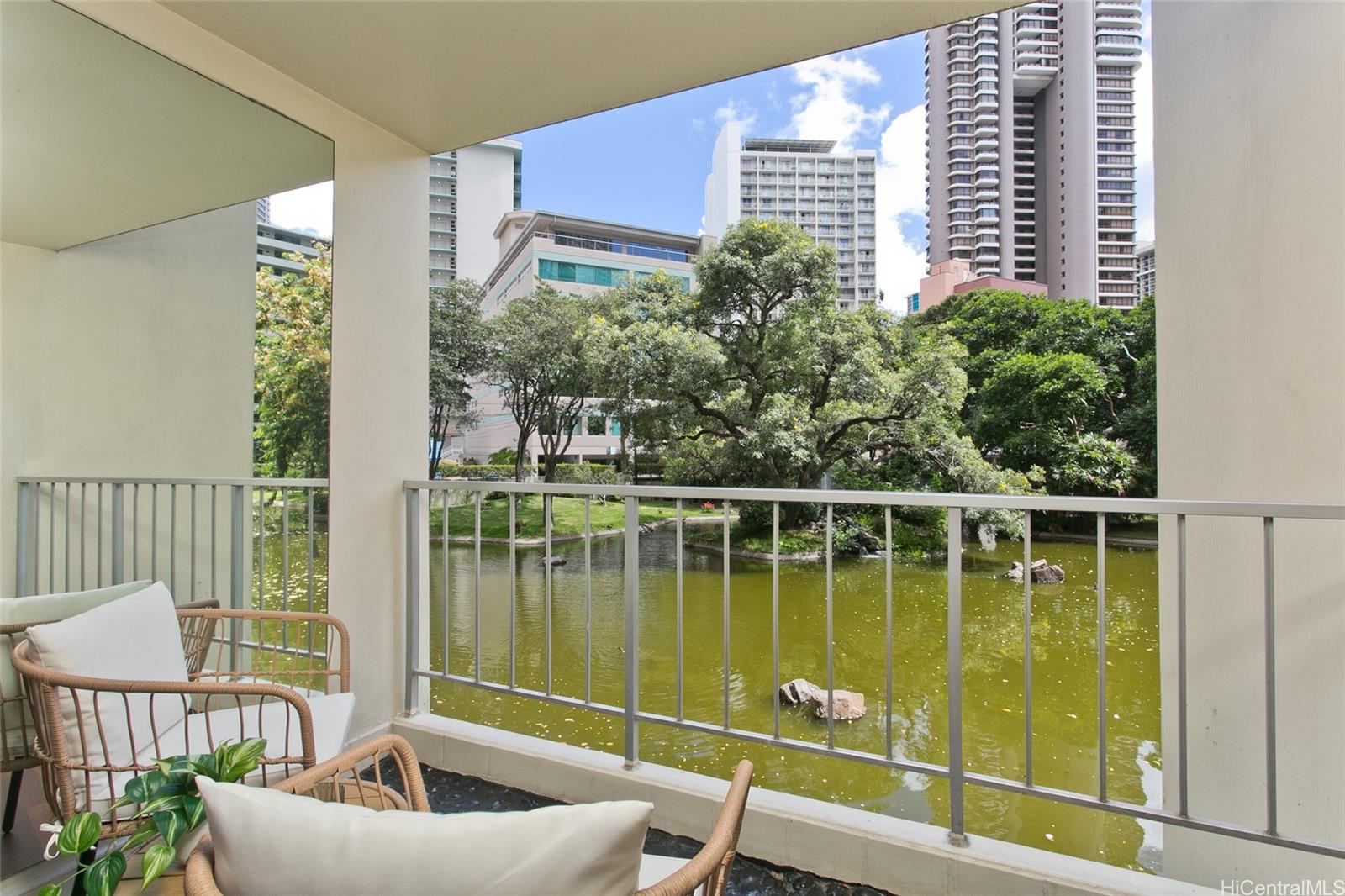 469 Ena Road 206