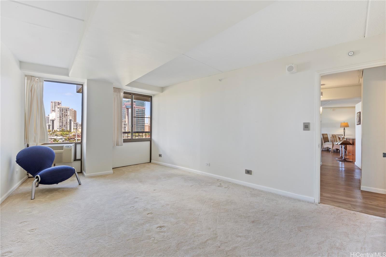 2333 Kapiolani Boulevard  Unit 814