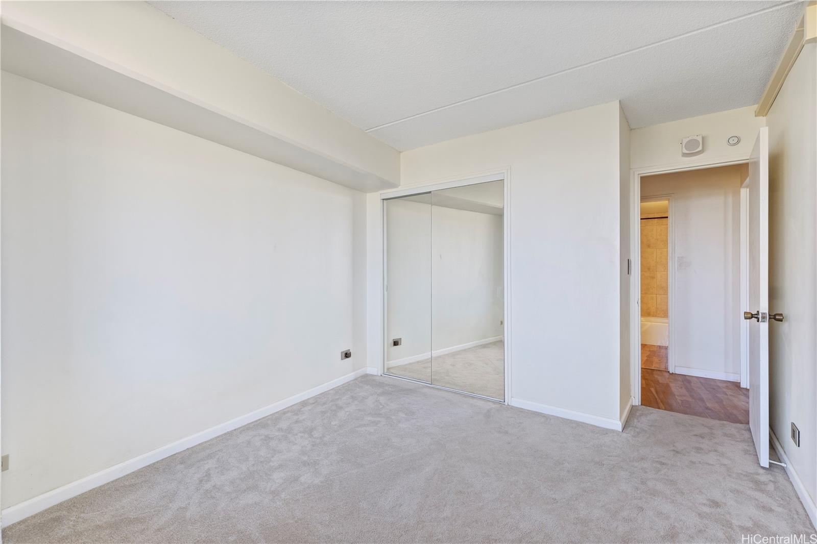 2333 Kapiolani Boulevard  Unit 814