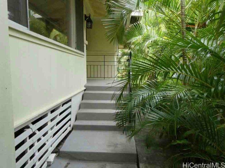 252 Moomuku Place  Unit 4