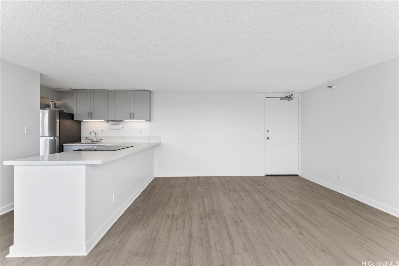 Photo 20 of 22