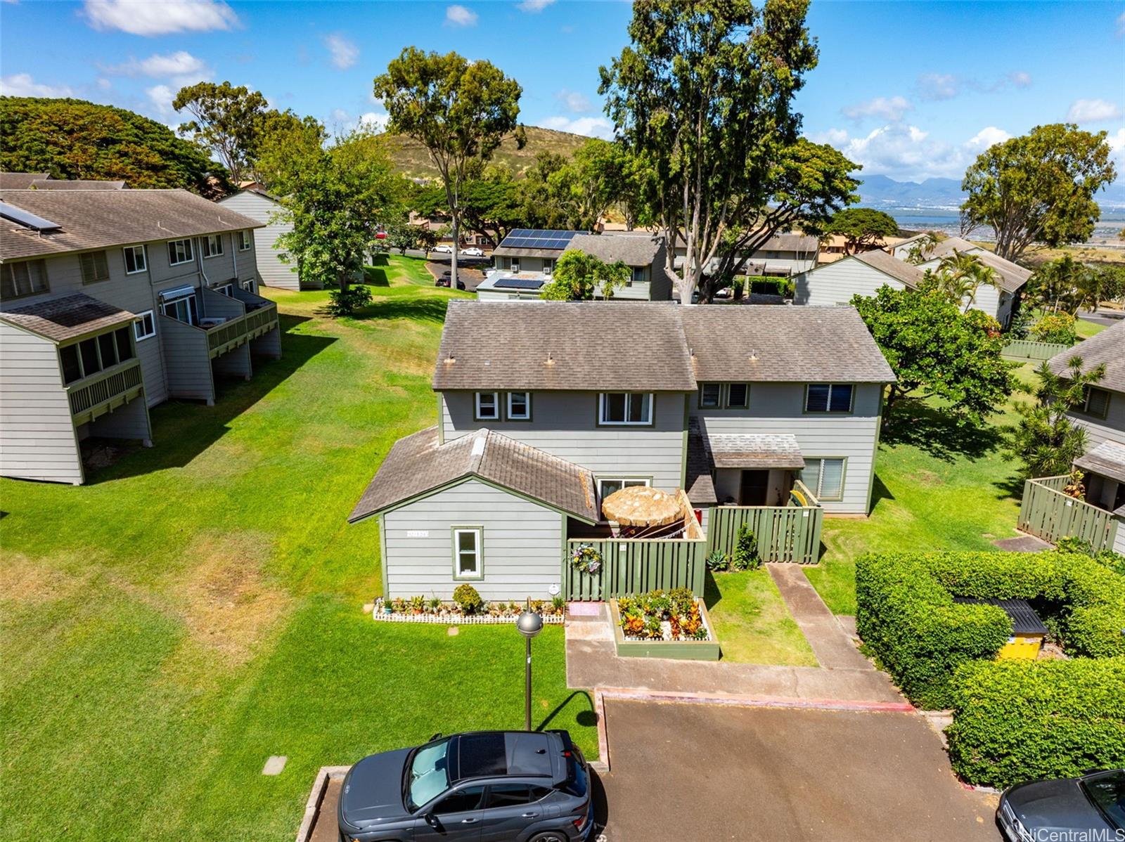 Photo 2 of 25