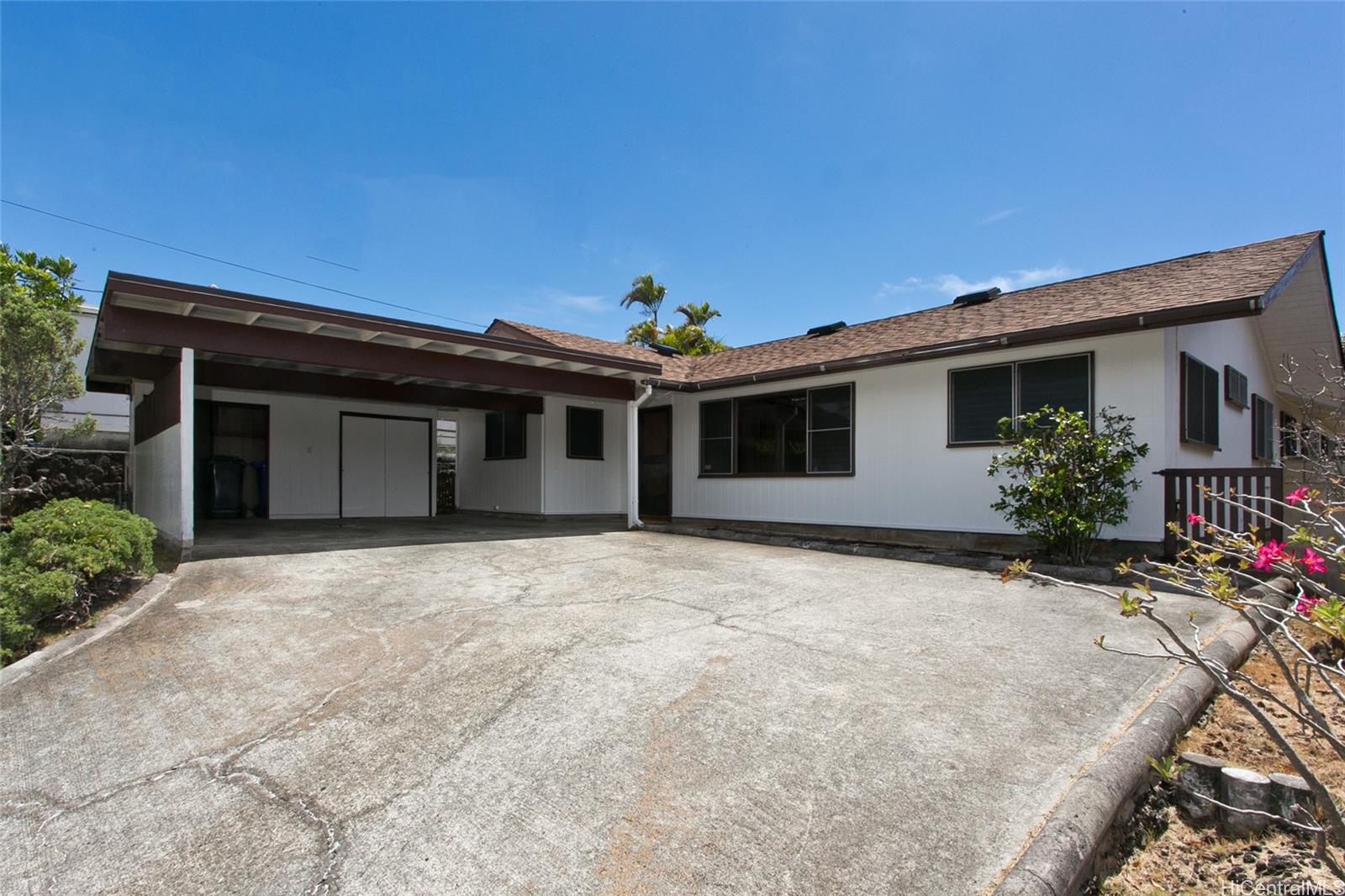 1362 Kupau Street