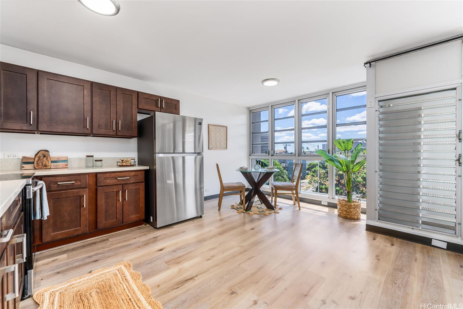 757 Kinalau Place 305