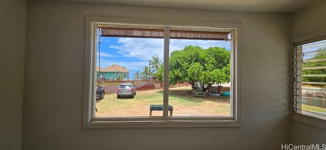 Photo 5 of 21