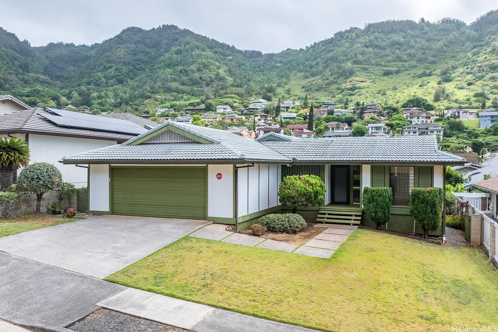 837 Kulani Street