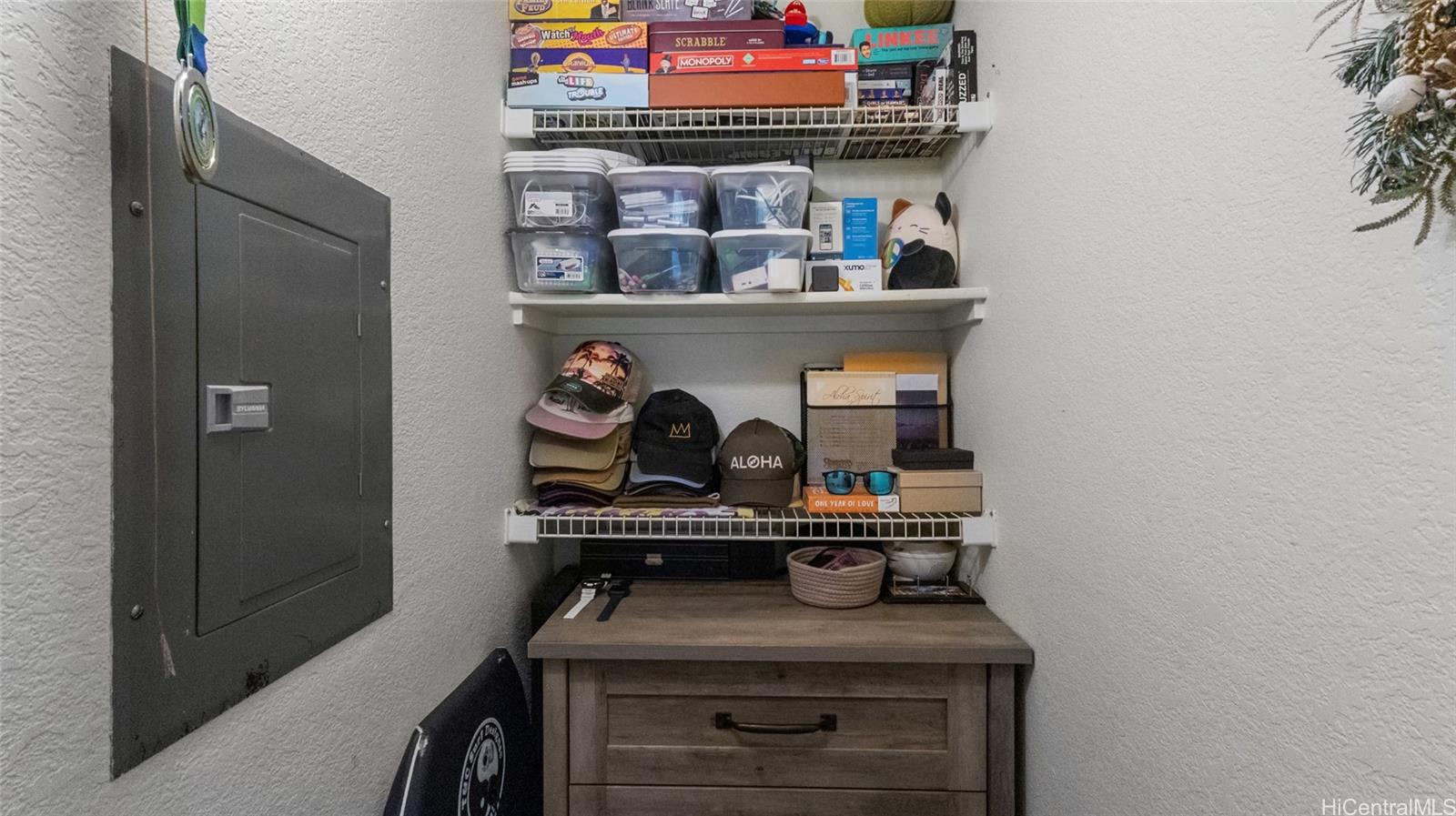 Photo 17 of 25