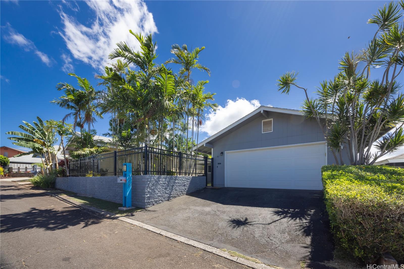94-366 Kuanalio Way