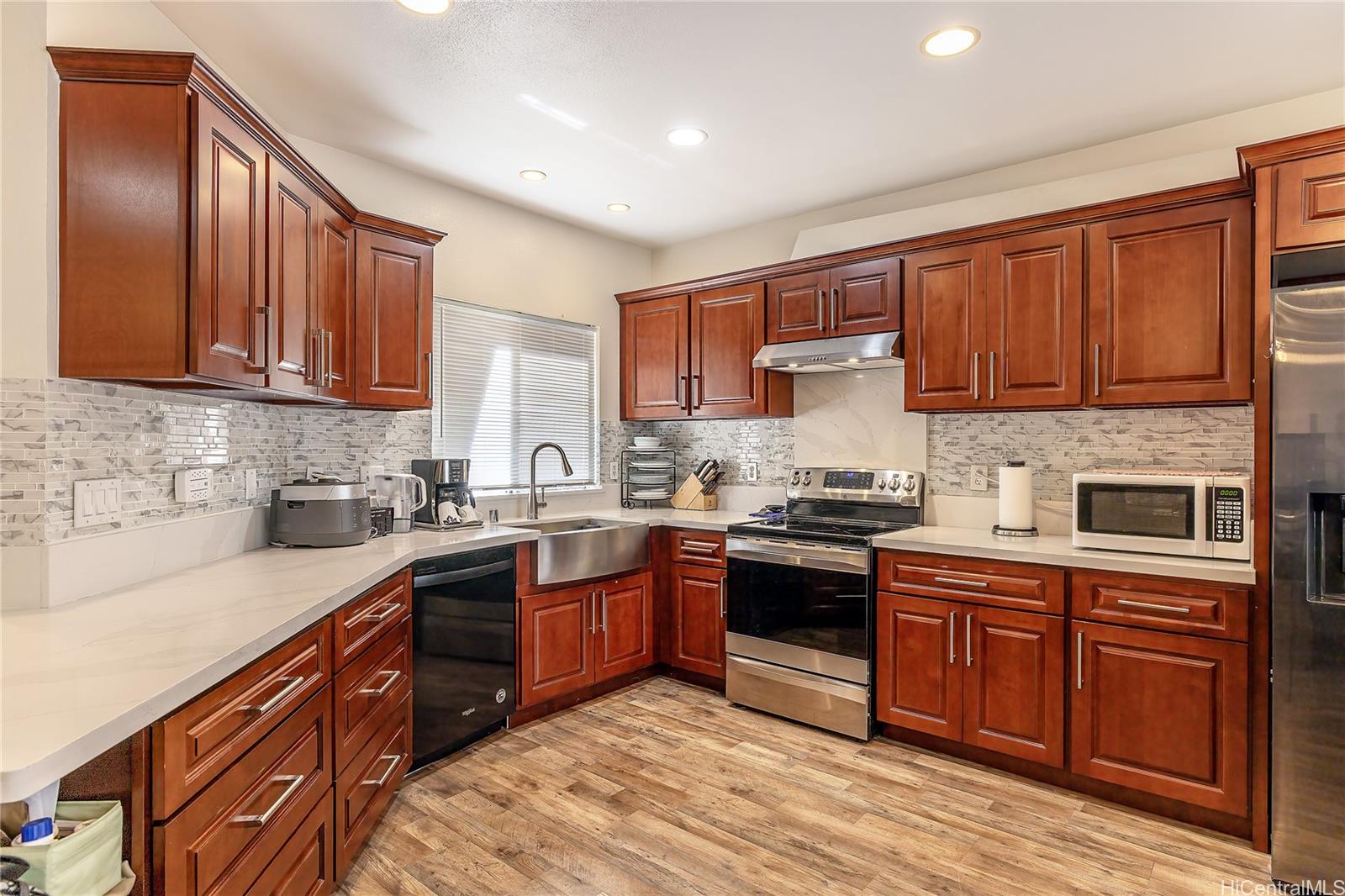 91-957 Laaulu Street  Unit 40F
