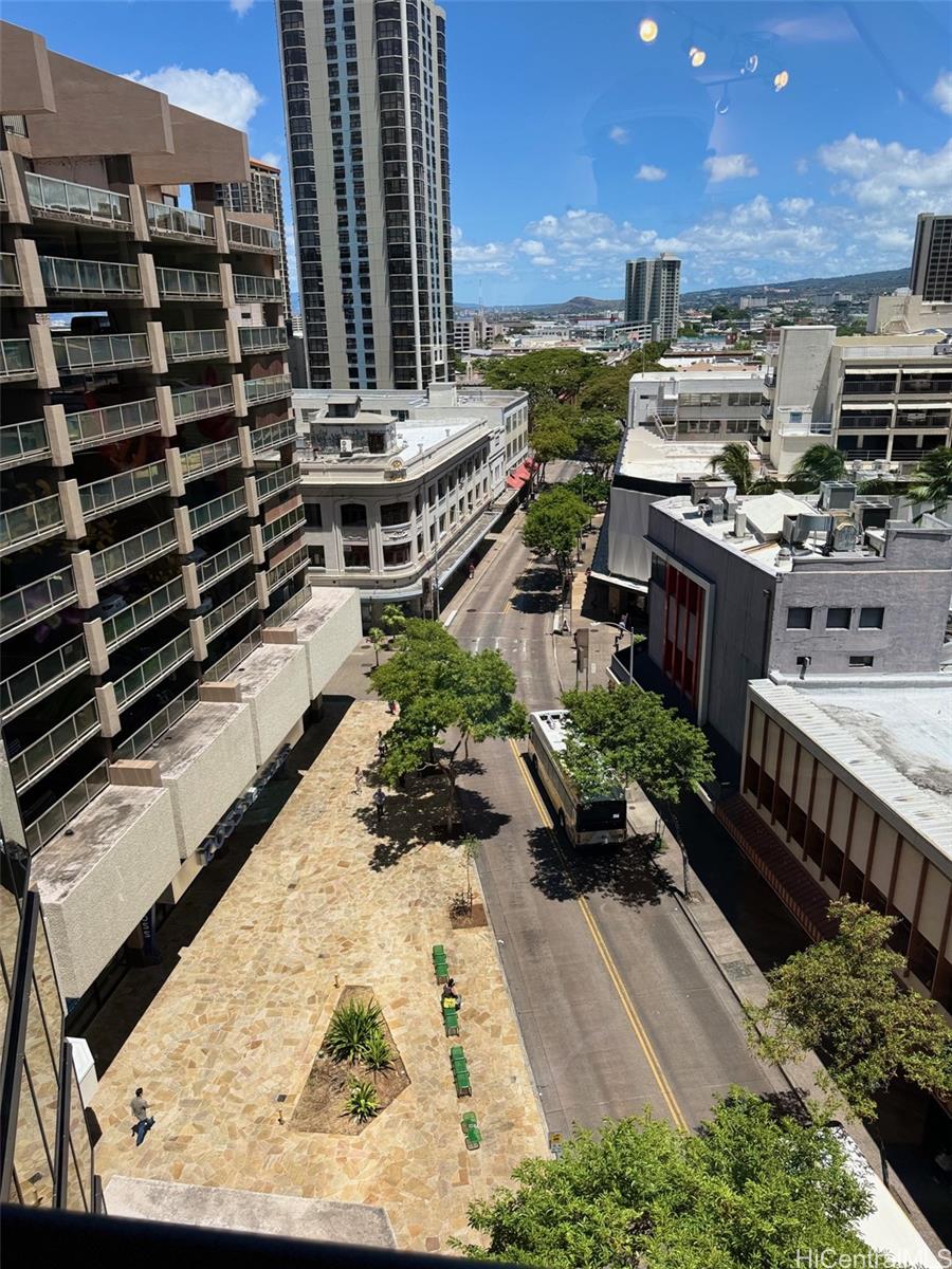 Photo 20 of 25