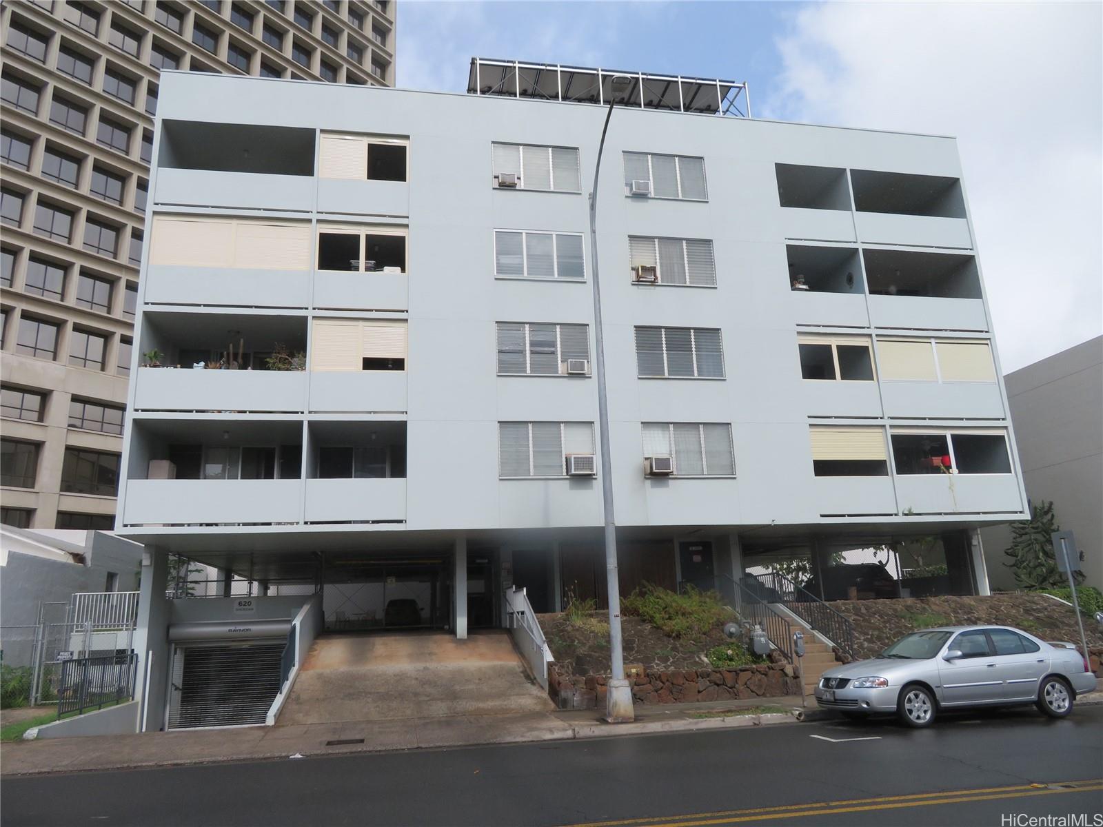 620 Sheridan Street  Unit 404