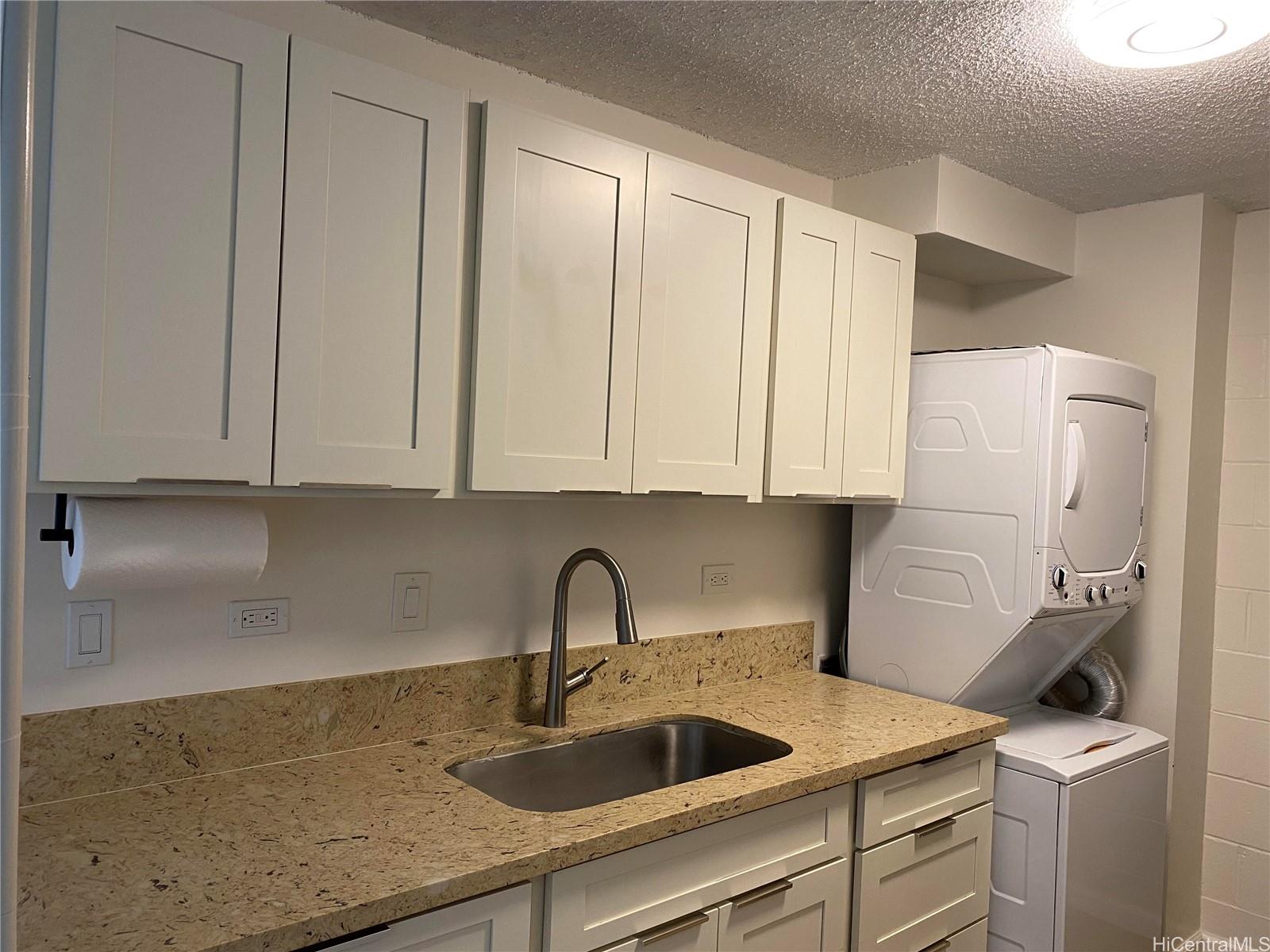 1260 Richard Lane  Unit 406