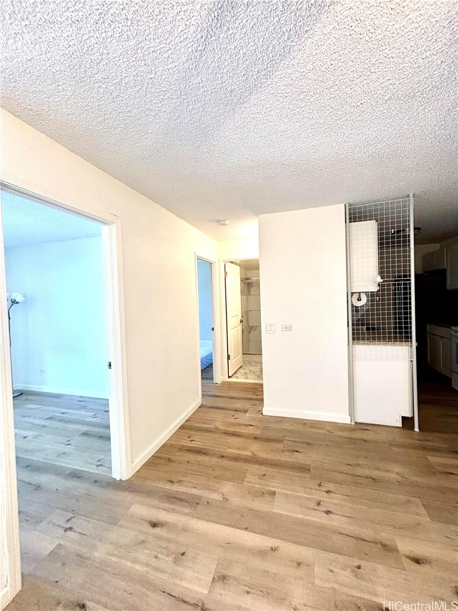1260 Richard Lane  Unit 406