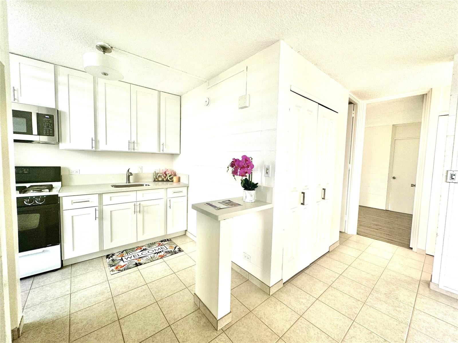 751 Kinau Street DH22