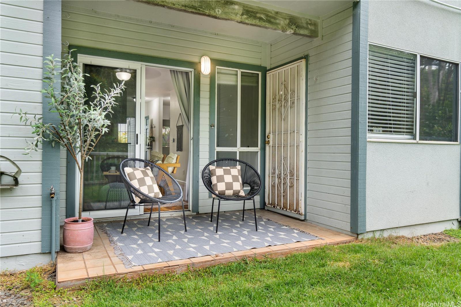 95-797 Wikao Street  Unit B105