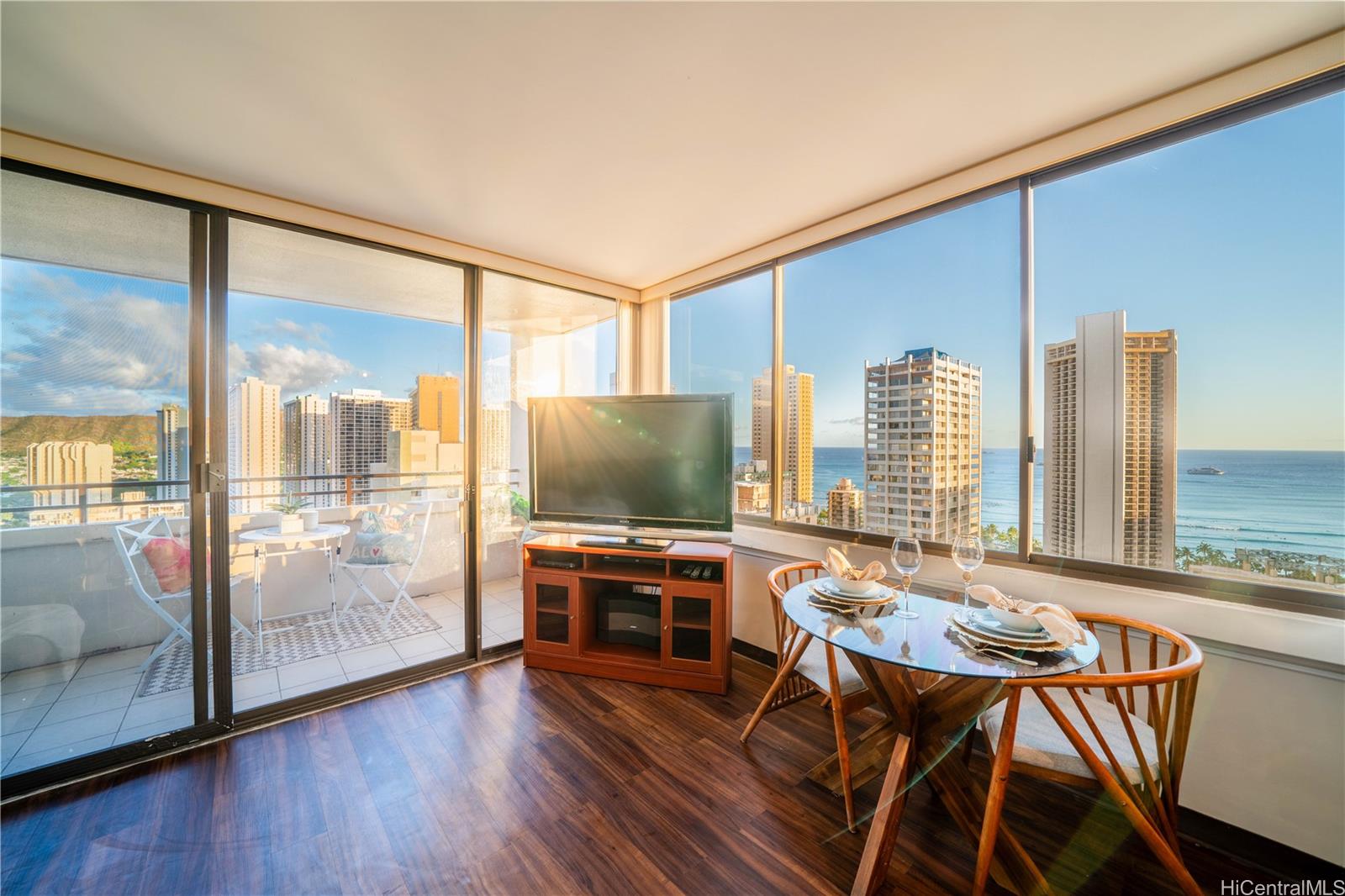 2410 Cleghorn Street  Unit 2803