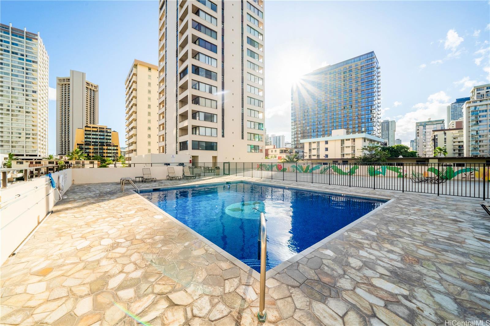 2410 Cleghorn Street  Unit 2803