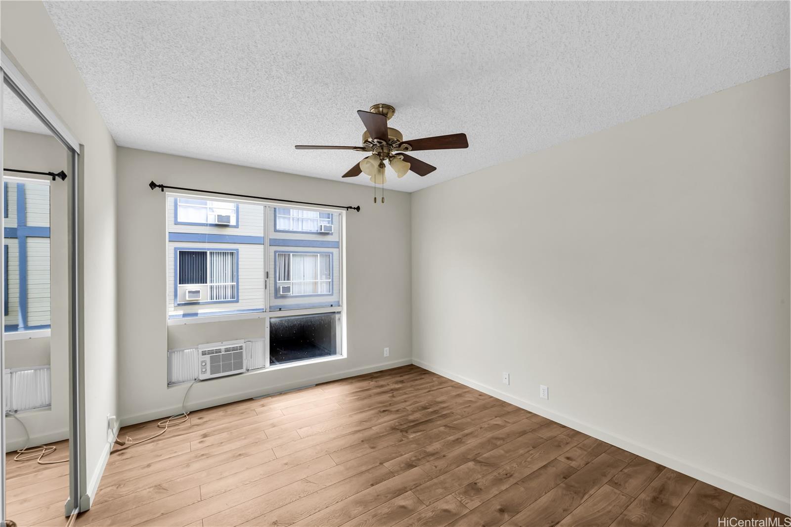 91-269 Hanapouli Circle  Unit 15G