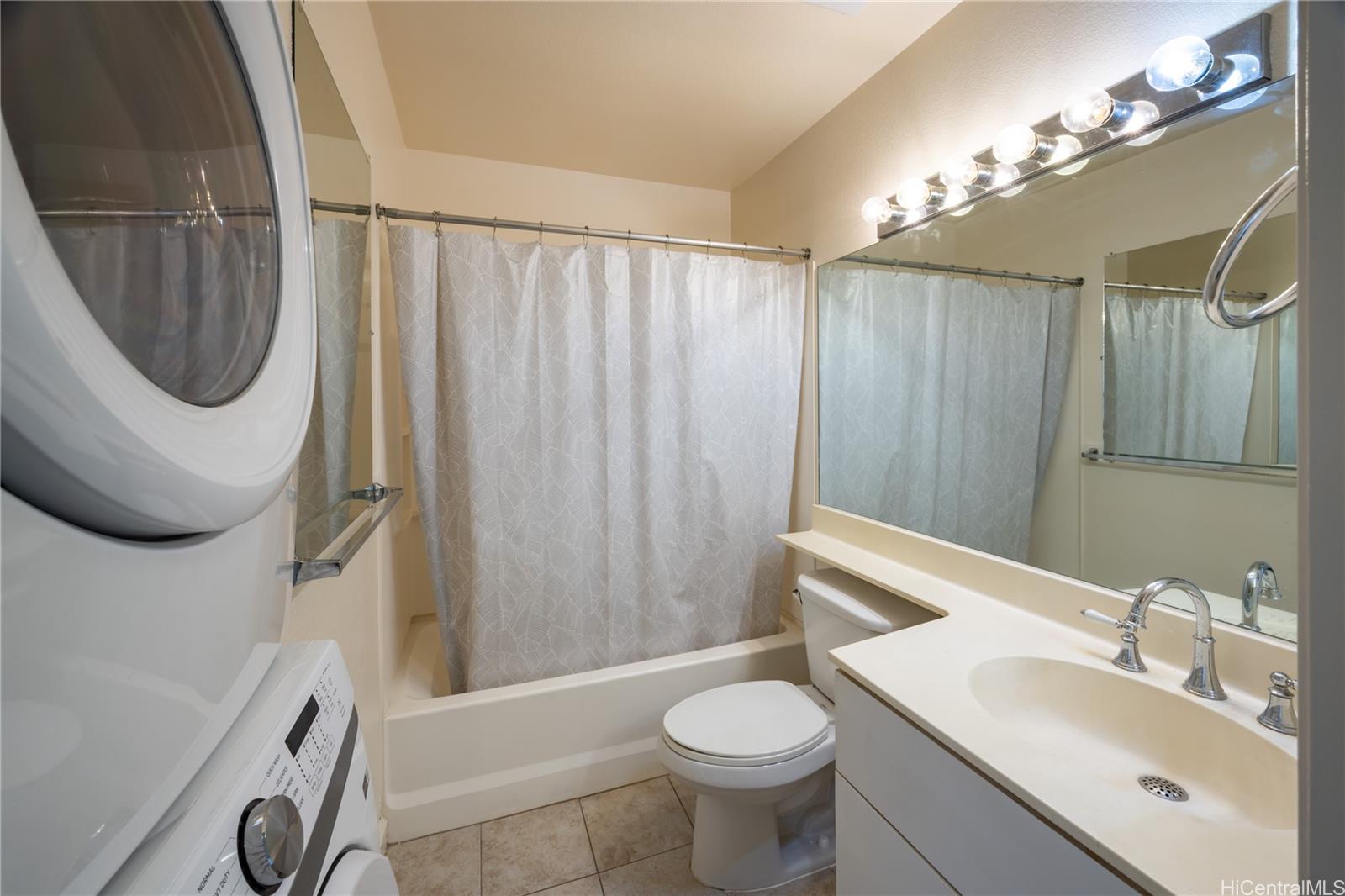 91-269 Hanapouli Circle  Unit 15G