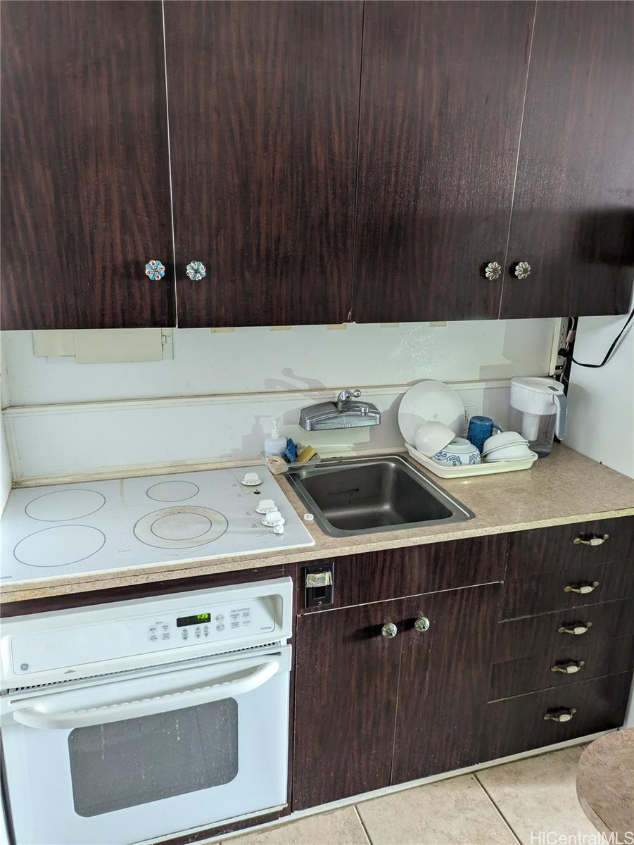 425 Ena Road  Unit 608B