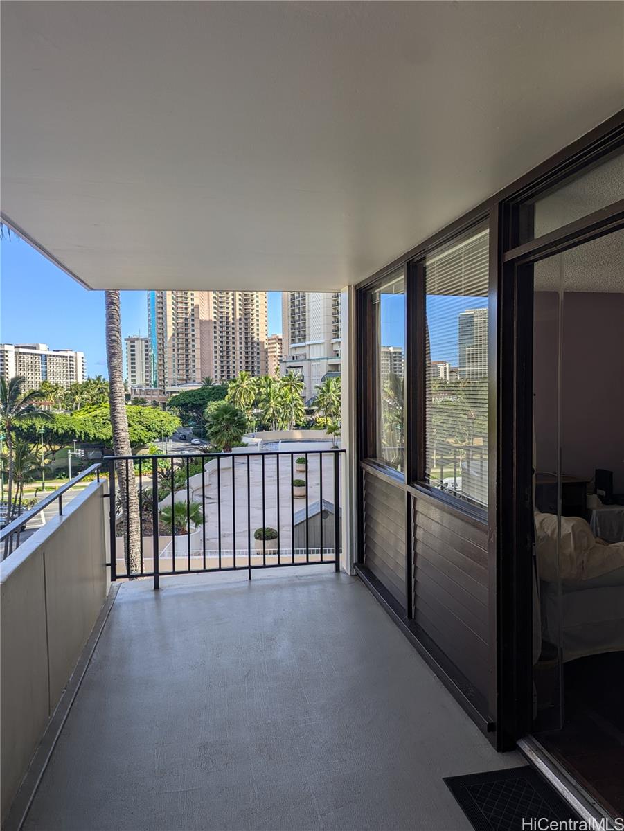 425 Ena Road  Unit 608B