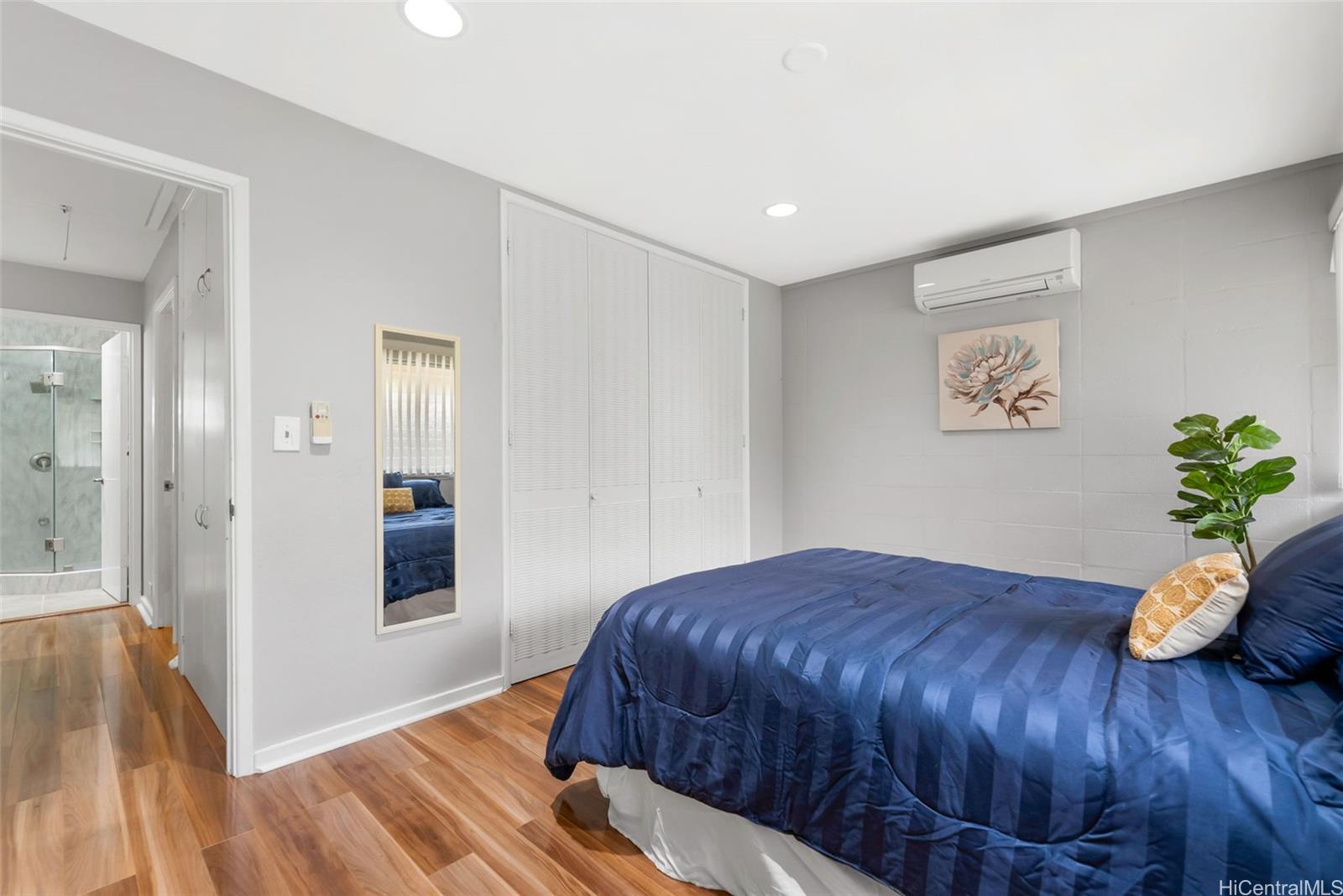 4842 Kilauea Avenue  Unit 4