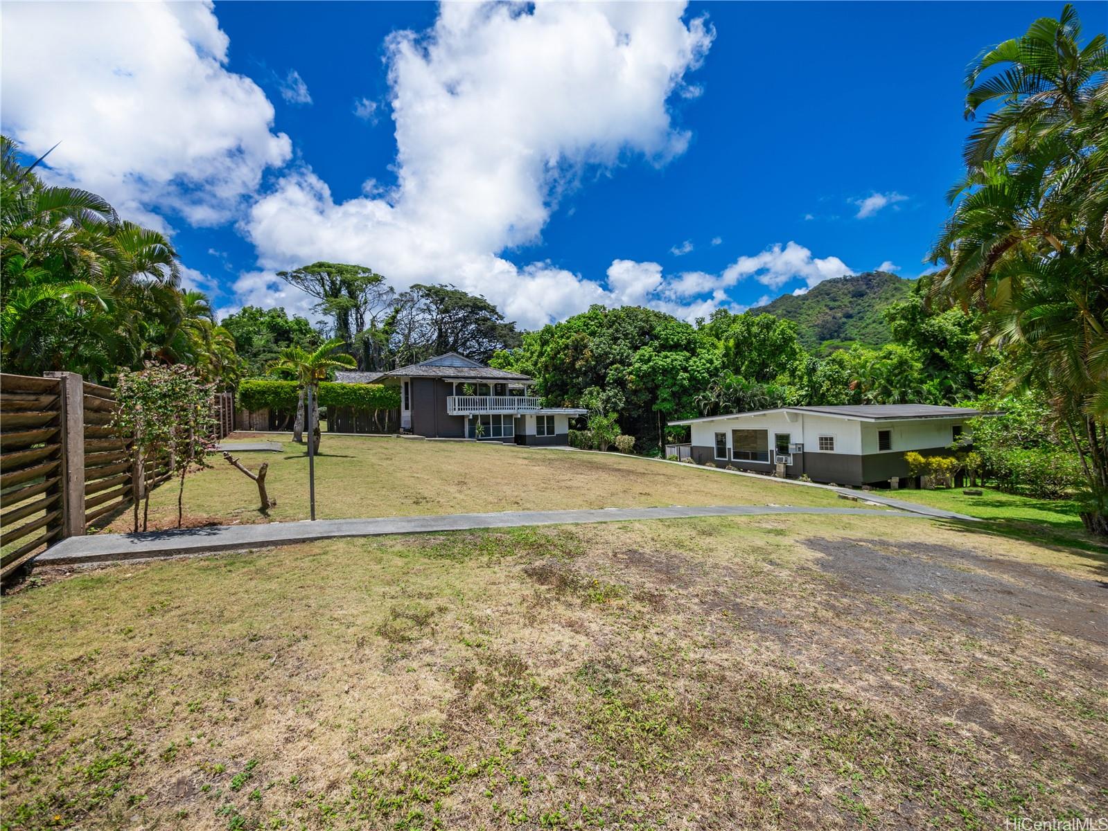 969 Auloa Road