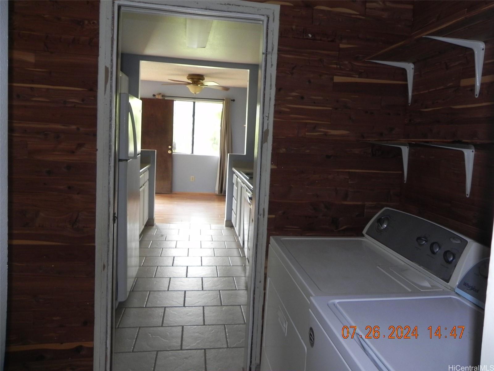 Photo 7 of 12