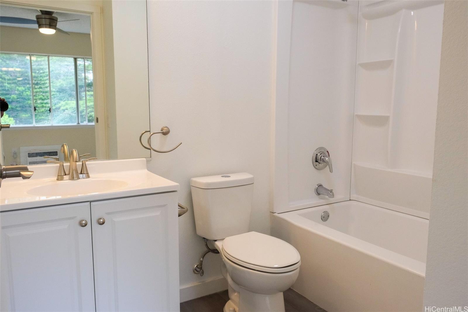 95-1165 MAKAIKAI Street  Unit 212