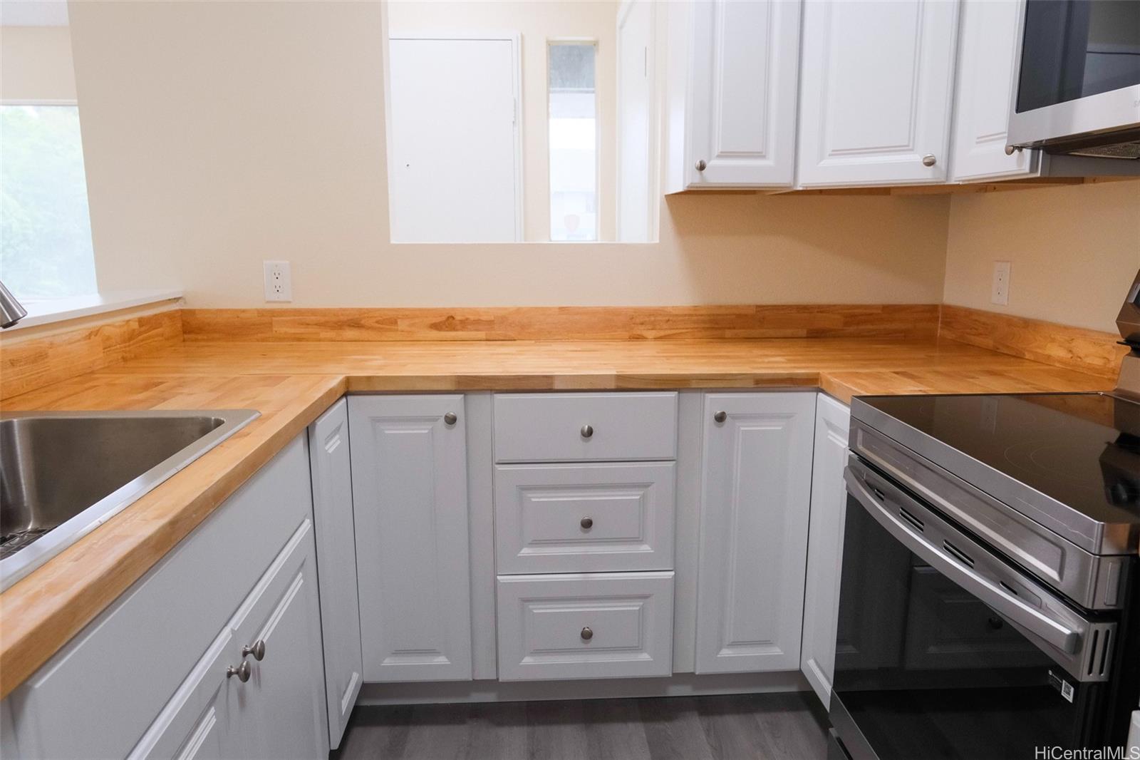 95-1165 MAKAIKAI Street  Unit 212
