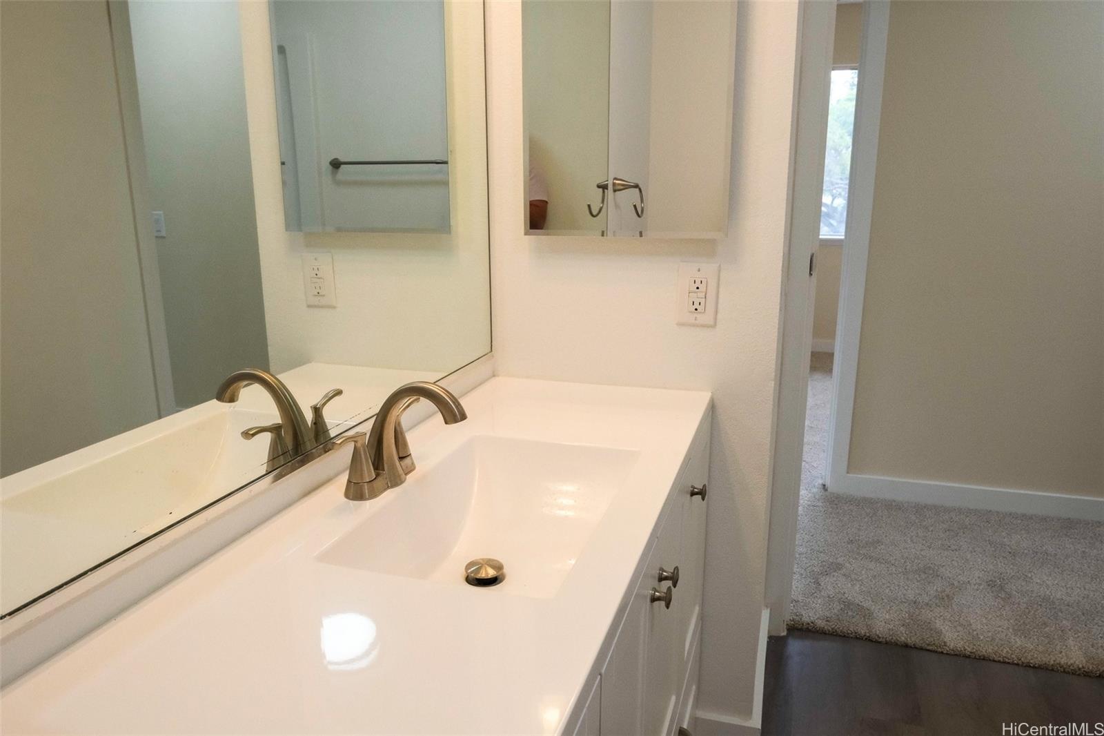 95-1165 MAKAIKAI Street  Unit 212