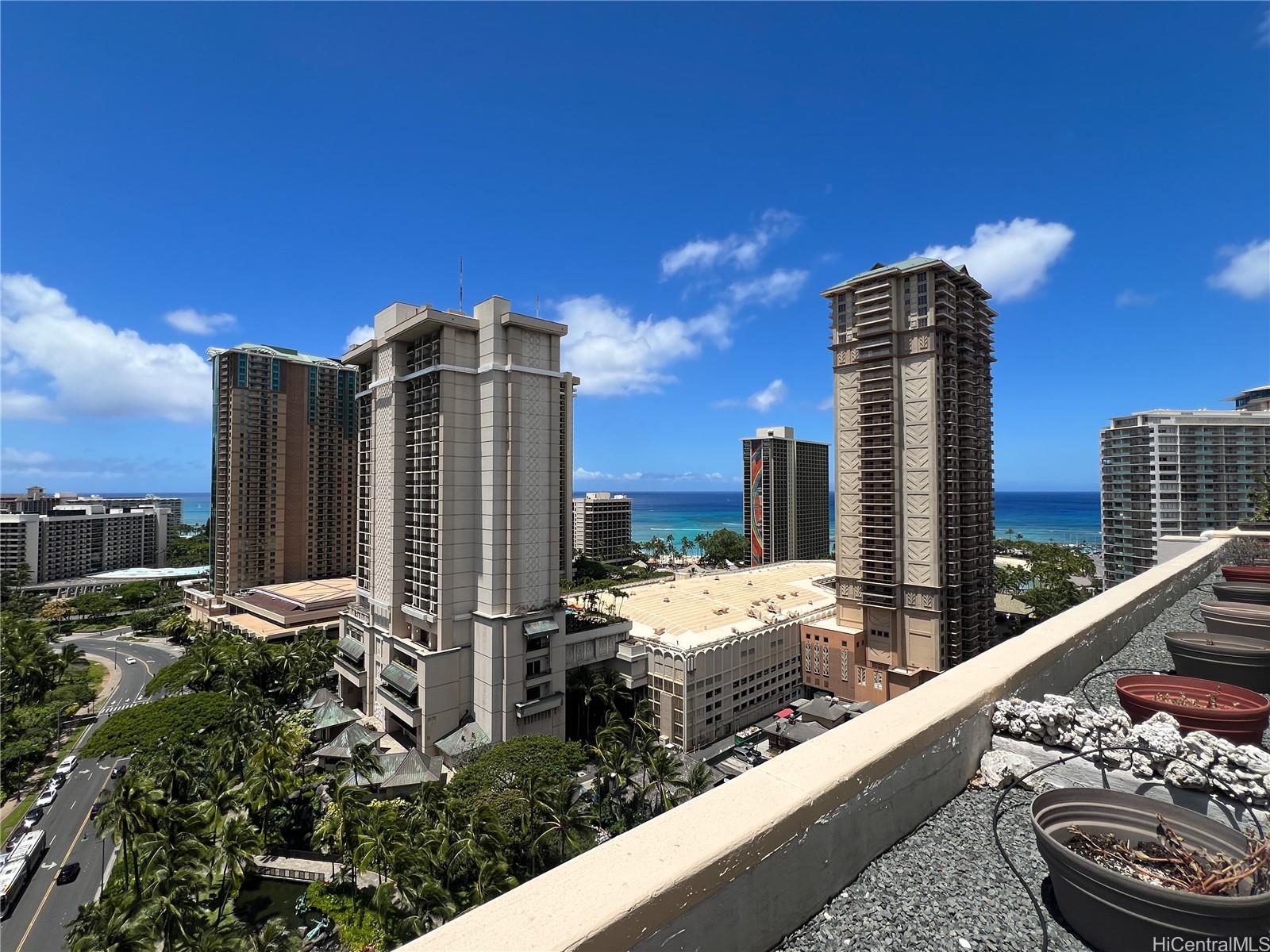 1860 Ala Moana Boulevard 2002