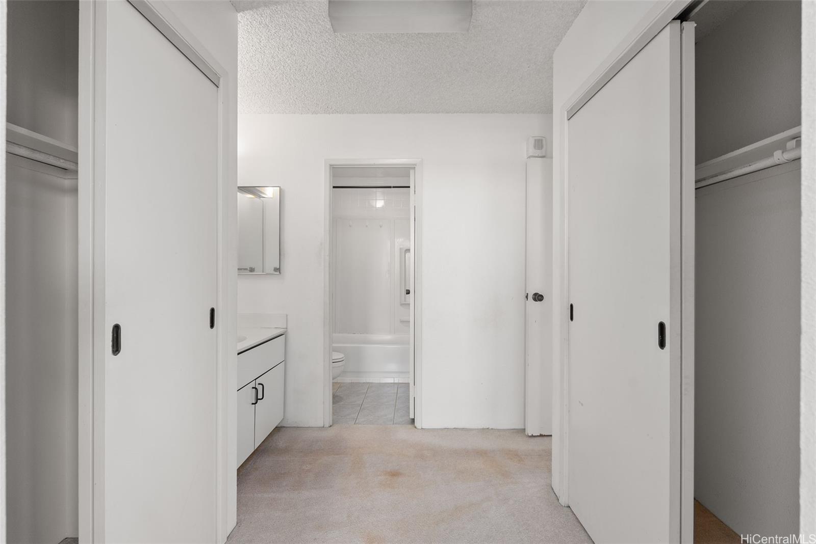 1255 Nuuanu Avenue  Unit E612