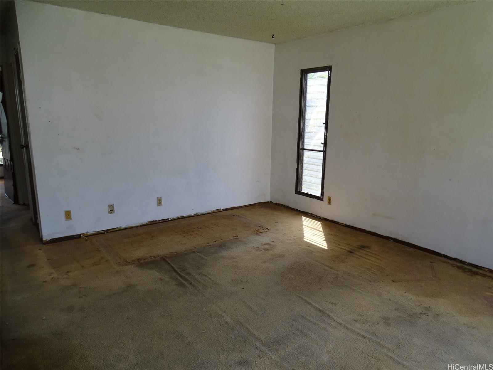 87-131 Helelua Street  Unit J206