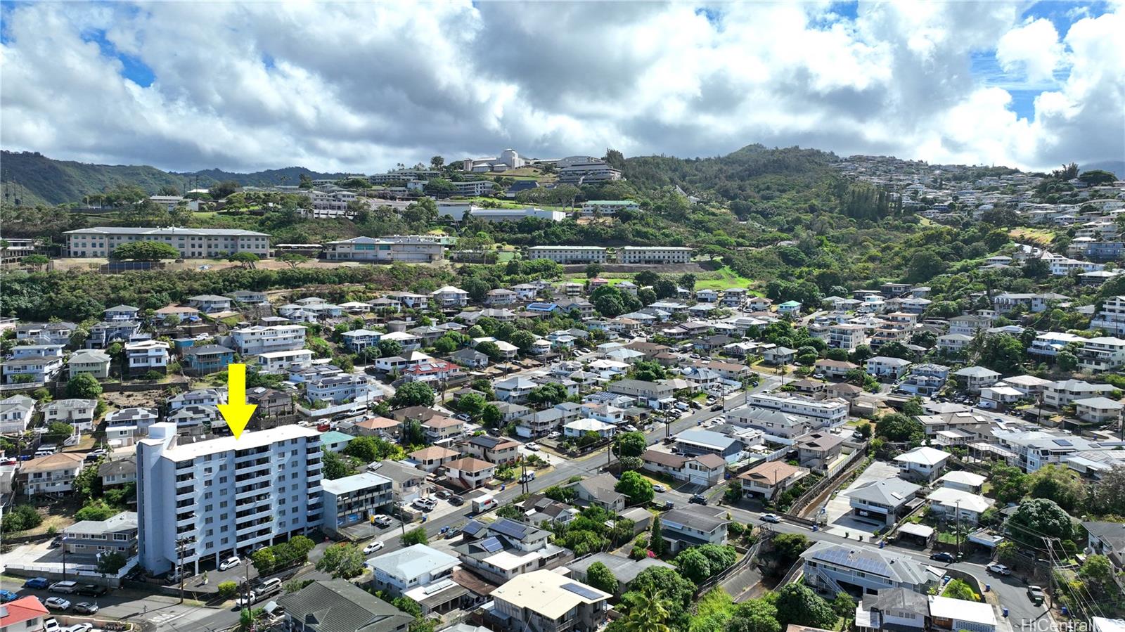 2001 Aupuni Street  Unit 402