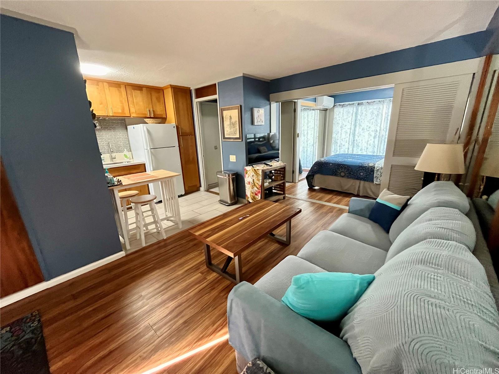 417 Nohonani Street 403