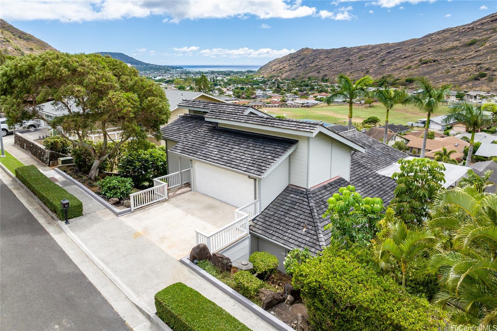 911 Ainapo Street