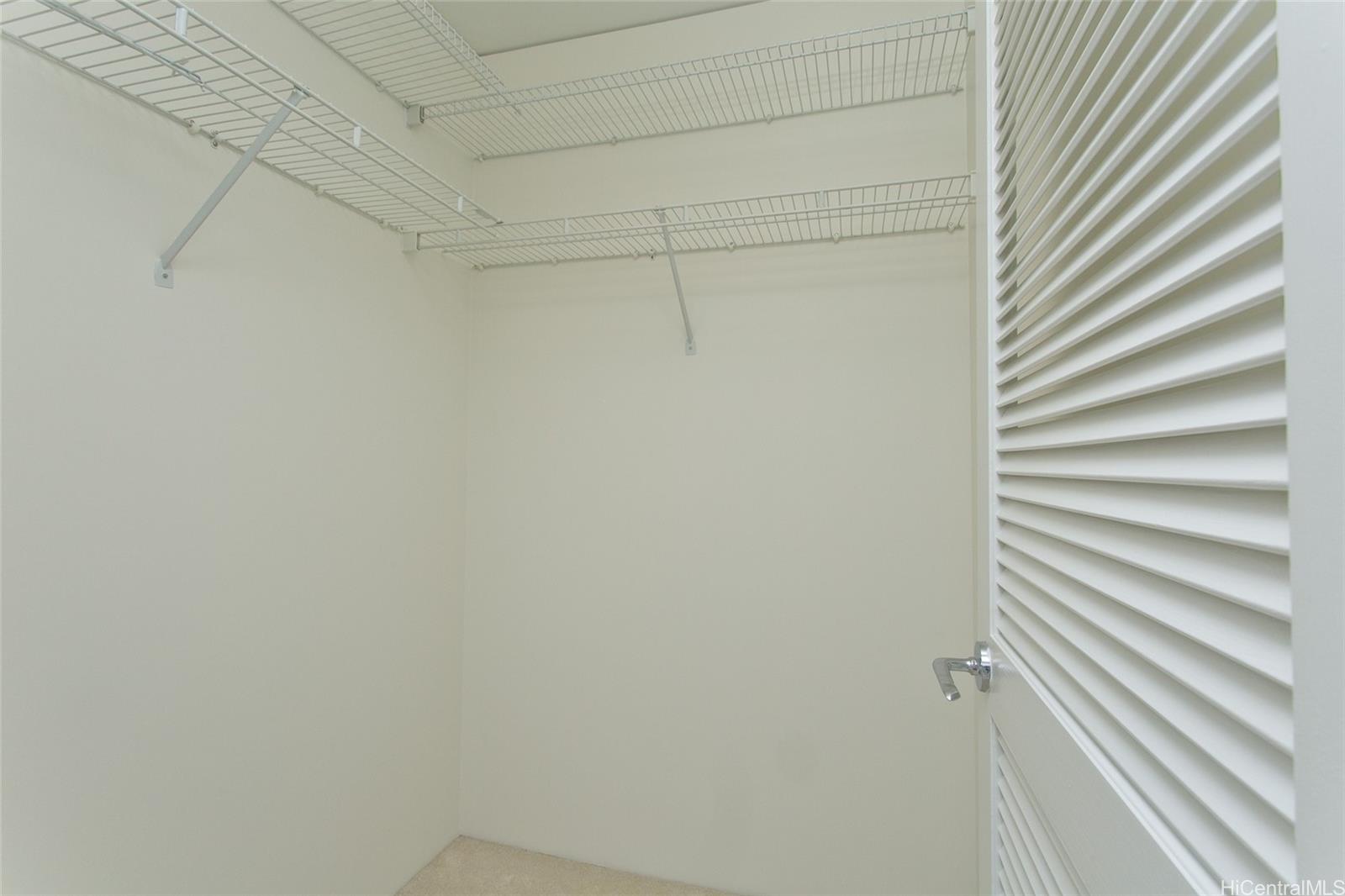 Photo 3 of 22