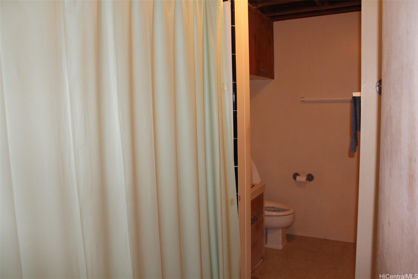 Photo 11 of 21