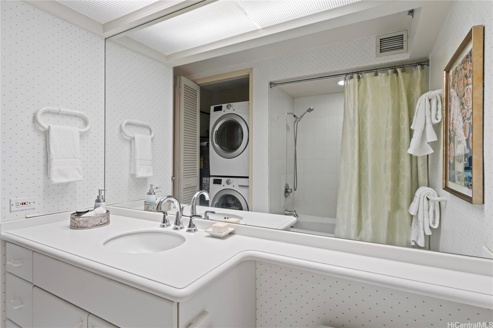 1015 Wilder Avenue  Unit 903